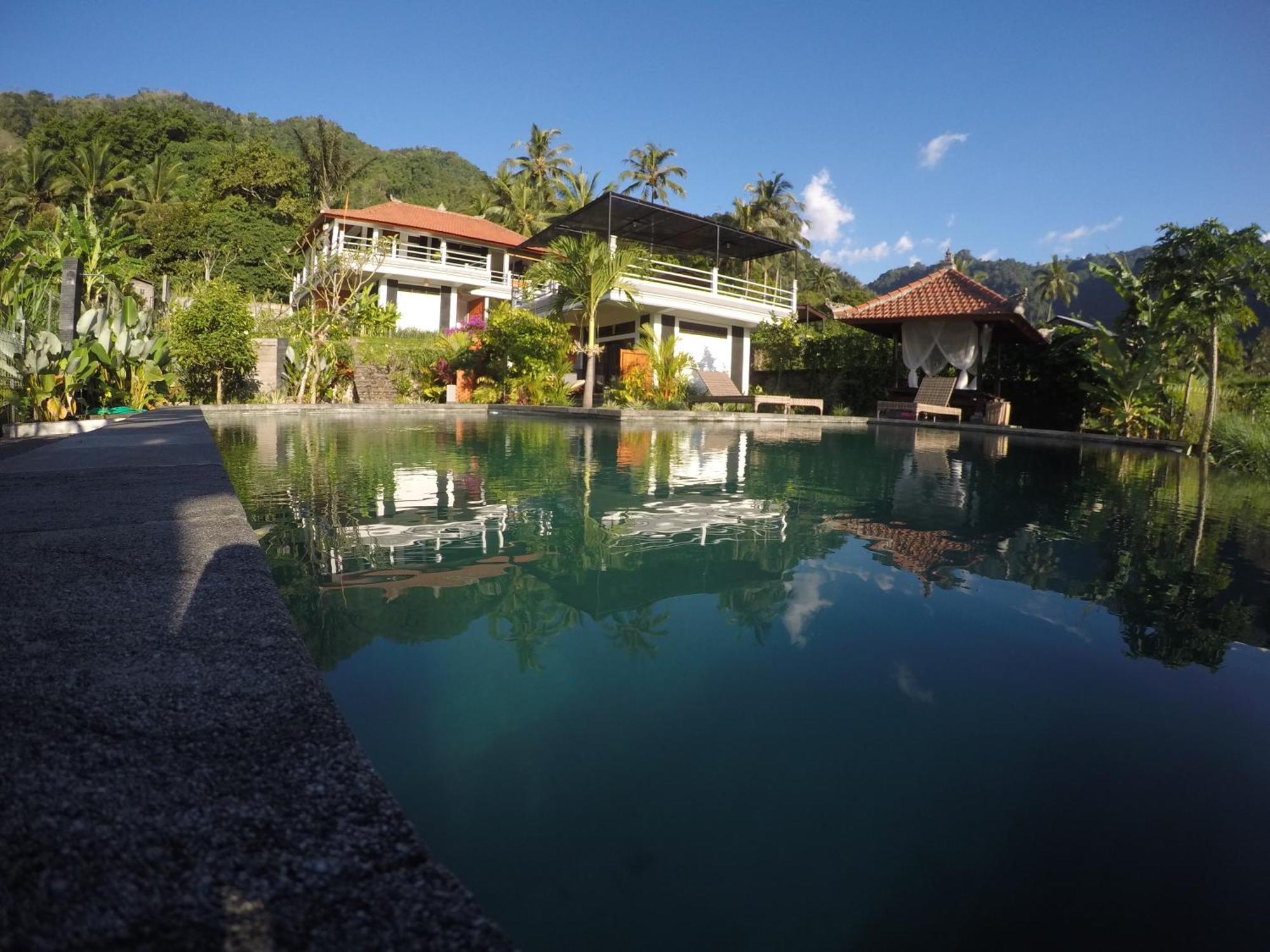 Villa Markisa Pakisan Sawan Exterior photo
